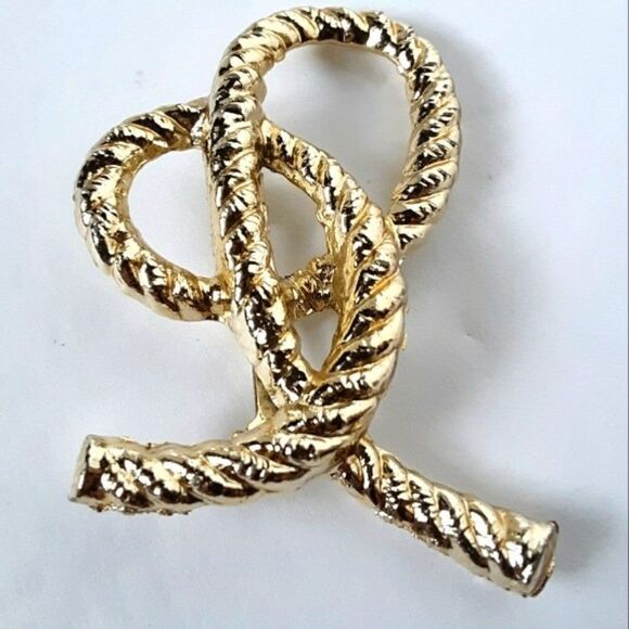 Vintage Light Gold Tone Large Brooch - Picture 9 of 9